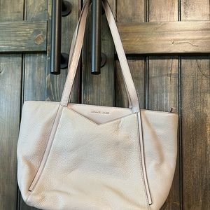 Michael Kors purse w/ matching wallet